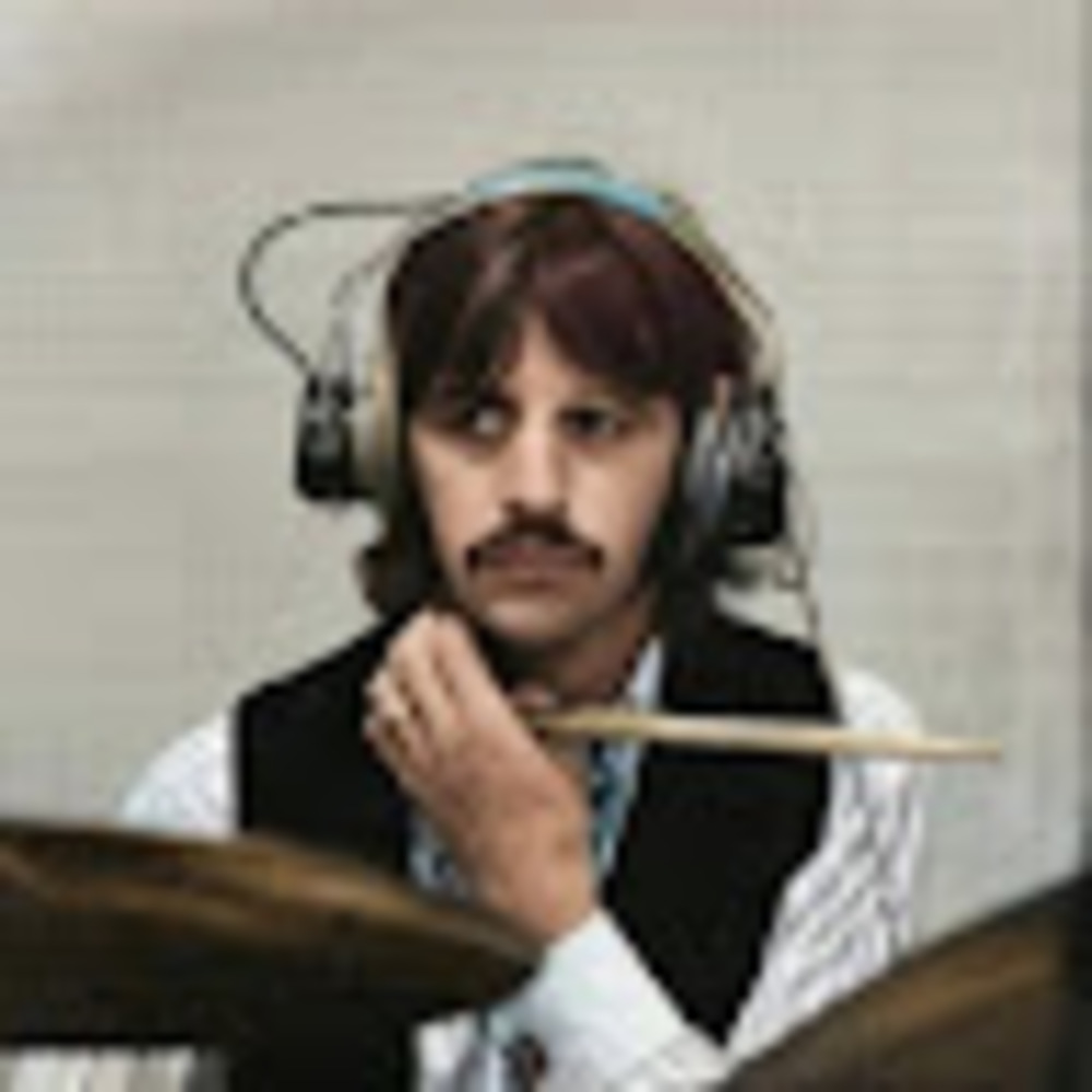 Meet your Posher, Ash